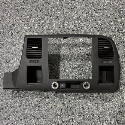 07-13 Chevrolet Silverado / GMC Sierra Center Dash Radio Trim DK TITANIUM 20935608 OEM
