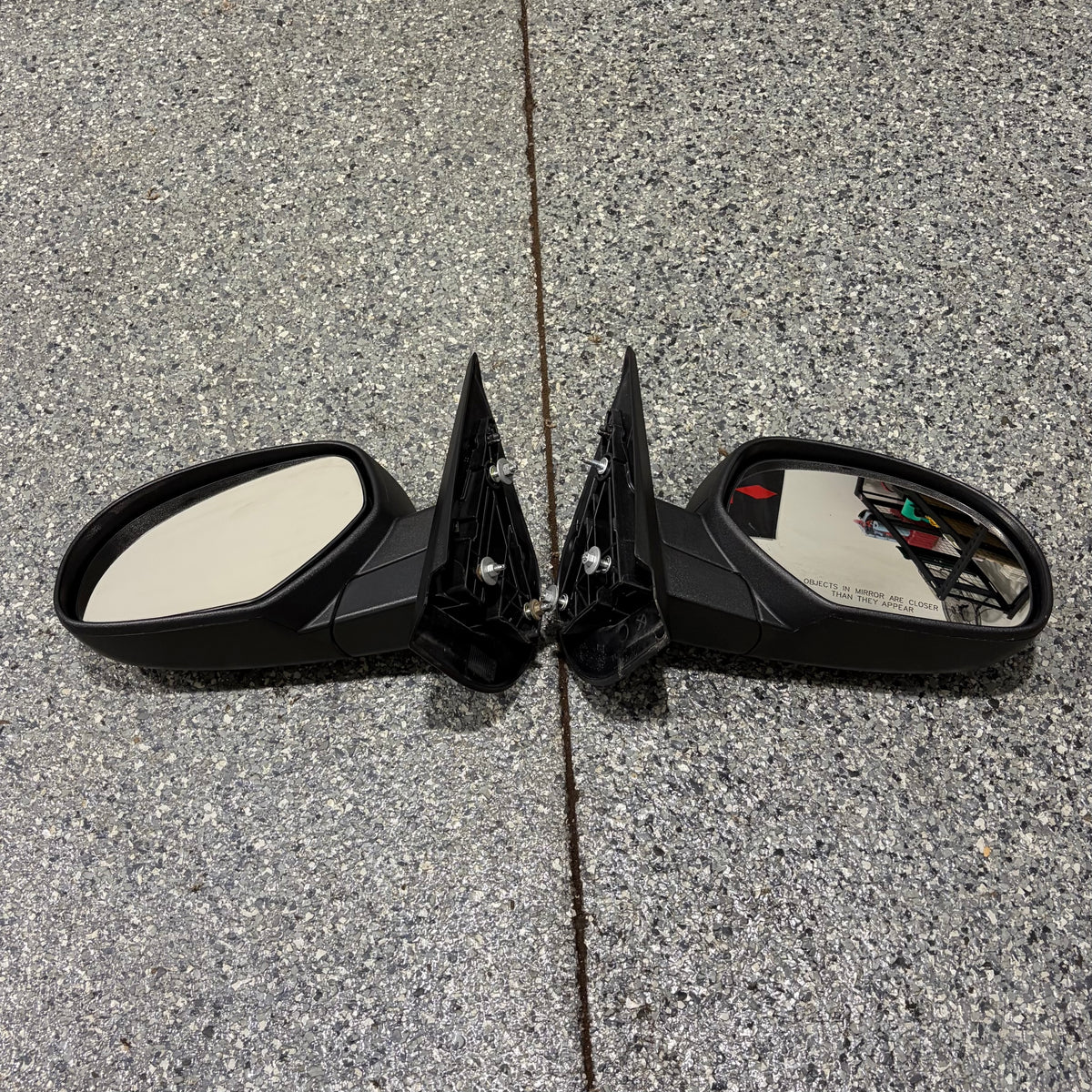 07-13 Chevrolet Silverado 1500 L R Side Mirrors Not Powered OEM