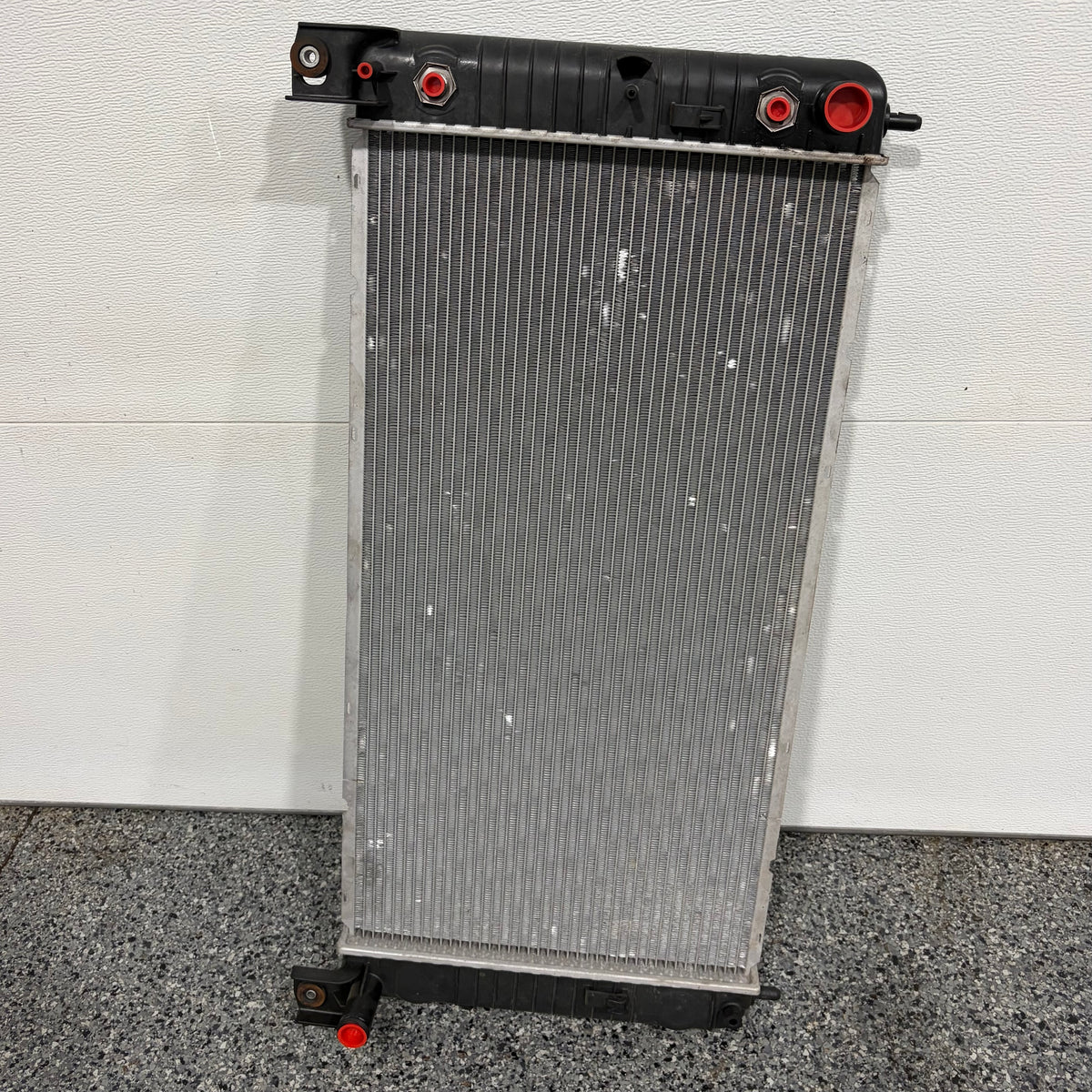 2011 Chevrolet Silverado 1500 Radiator